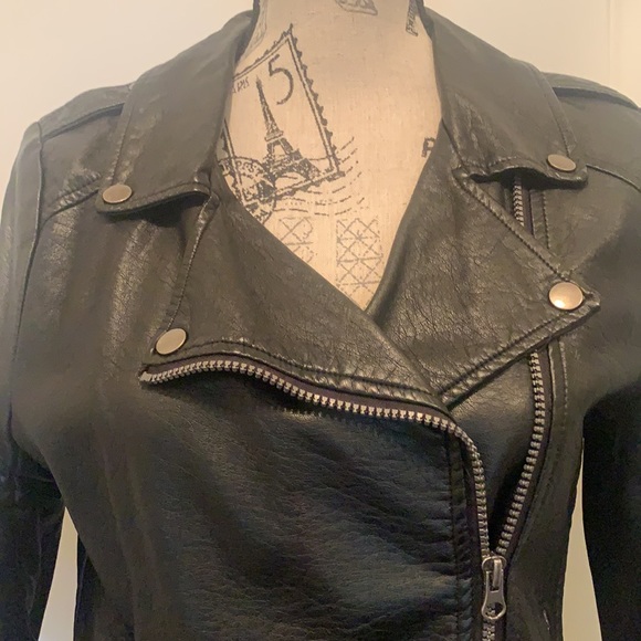 Black faux leather biker style jacket for women size M - Picture 2 of 11